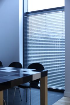 Alumiinisälekaihdin | Mittatilaus - Image 4