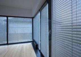 Venetian blinds16